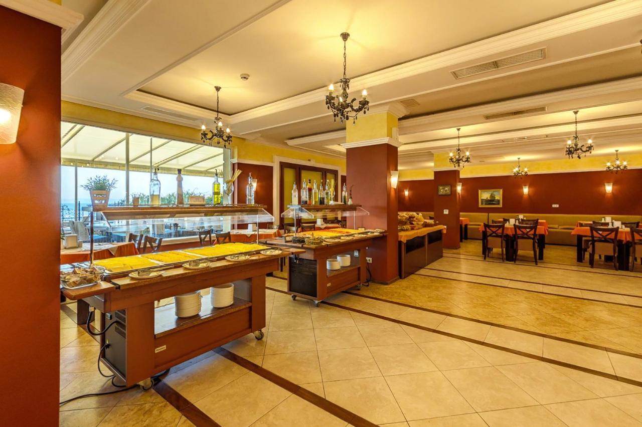 Festa Pomorie Resort Exterior photo