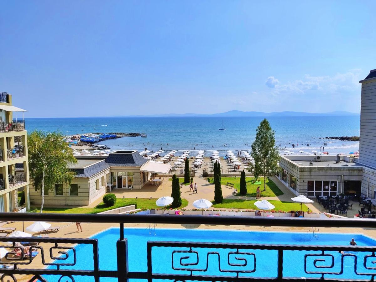 Festa Pomorie Resort Exterior photo