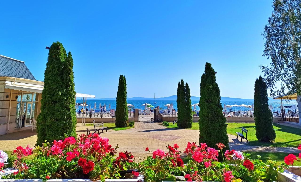 Festa Pomorie Resort Exterior photo